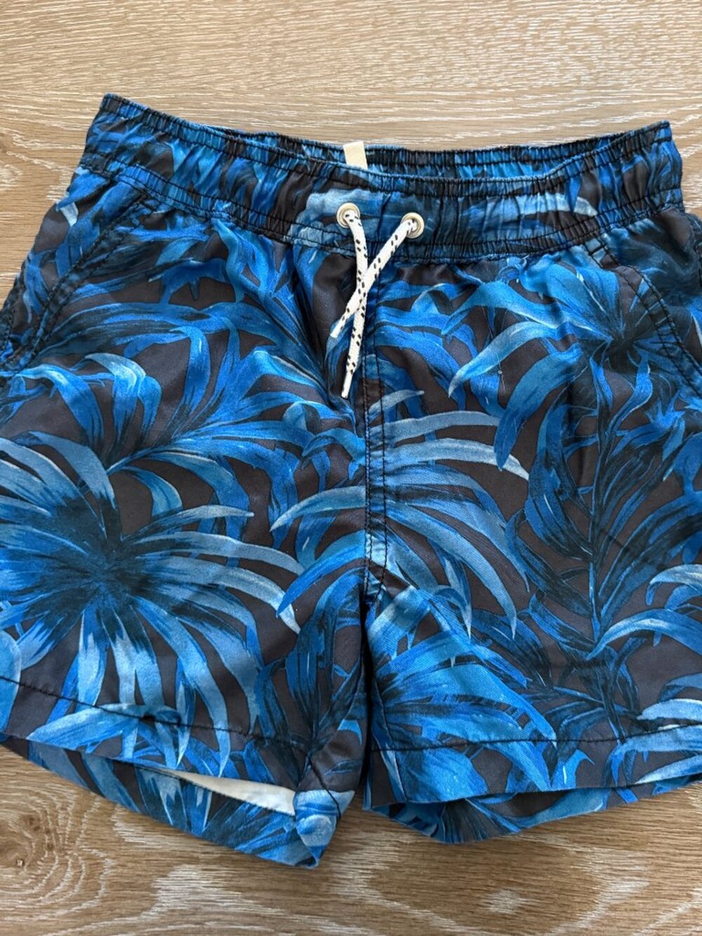 Boys Janie and Jack Blue/Black floral bathing suit swim trunks size 7